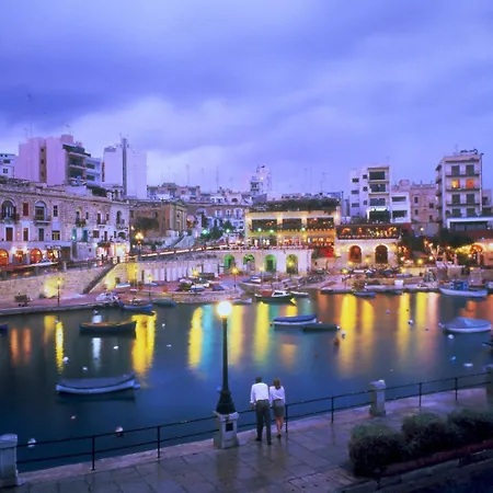 Luxury In Cambridge With Pool * Sliema