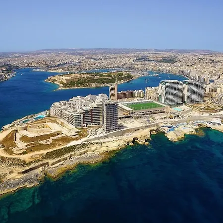 Luxury In Cambridge With Pool Sliema