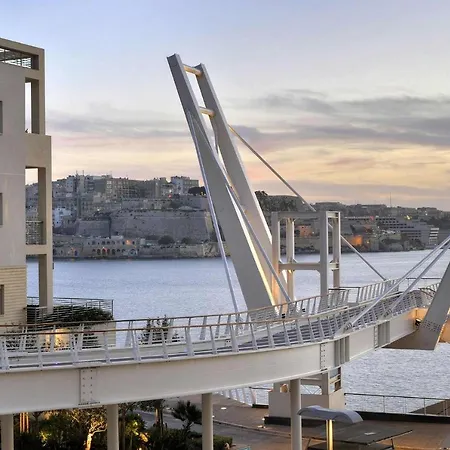 Apartment Luxury In Cambridge With Pool Sliema